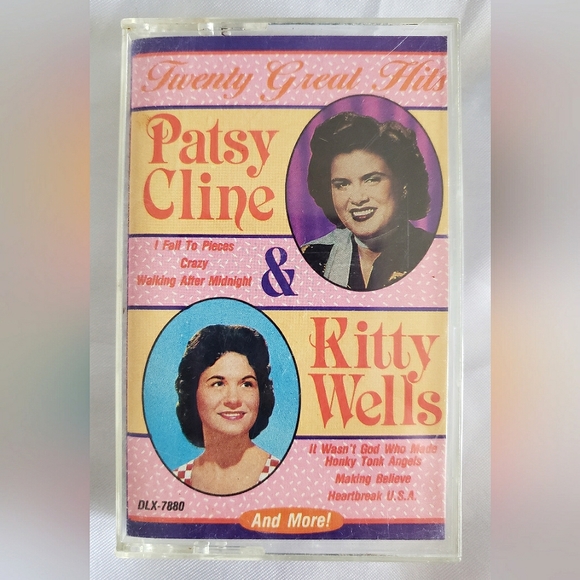 1987 Patsy Cline & Kitty Wells 20 Great Hits Cassette Tape! - Picture 1 of 5